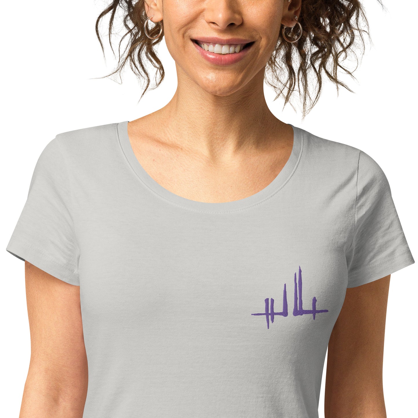 Signature violette brodée - T-shirt éco-responsable femme | SOL'S 02077